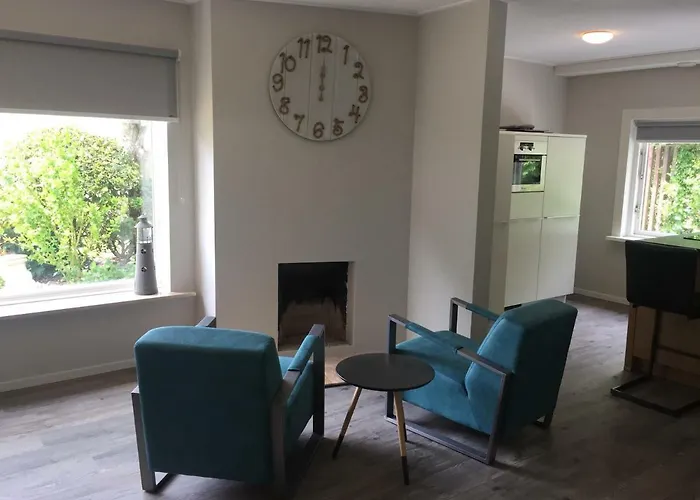 Вилла Bos Sint Maartensvlotbrug