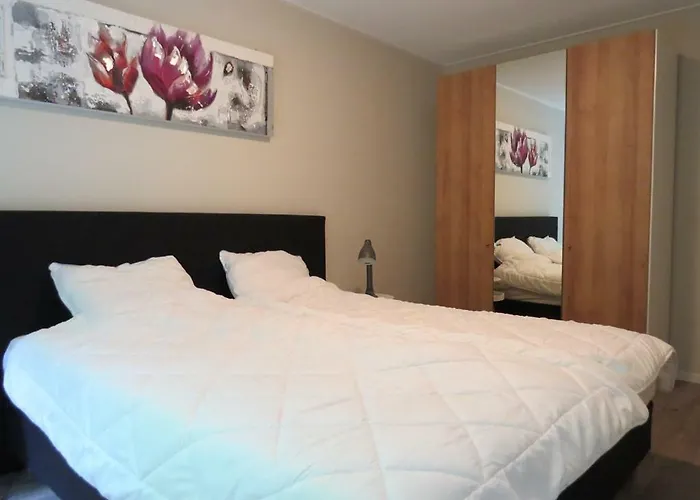 Bos Вилла Sint Maartensvlotbrug